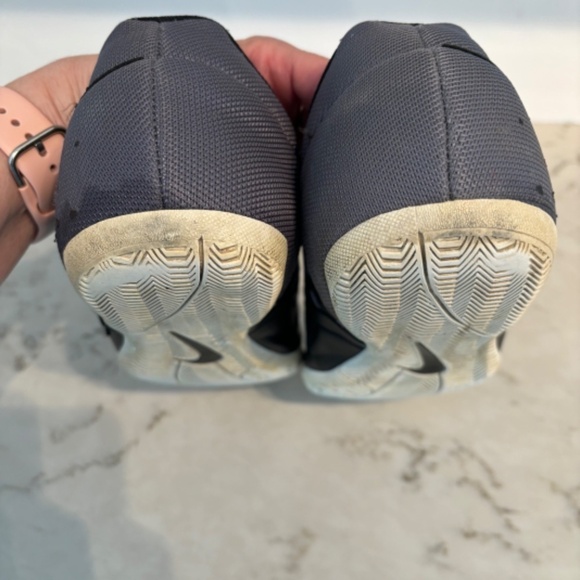 Nike Elastico II Men’s Indoor Soccer Shoes Size 10.5 - Picture 5 of 10